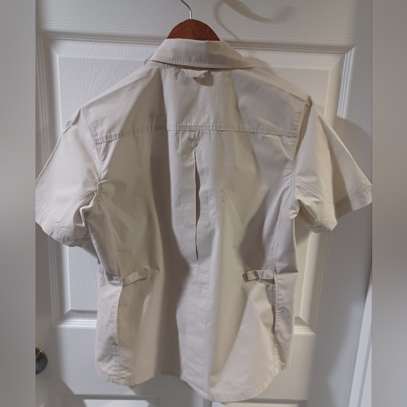 Timberlane Beige Short Sleeve Button-Up Shirt - Picture 5 of 7